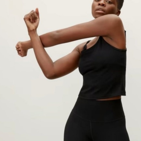 Everlane Tops - Everlane The Perform Cami Tank w/ Bra Shelf & Adjustable Straps M NWT